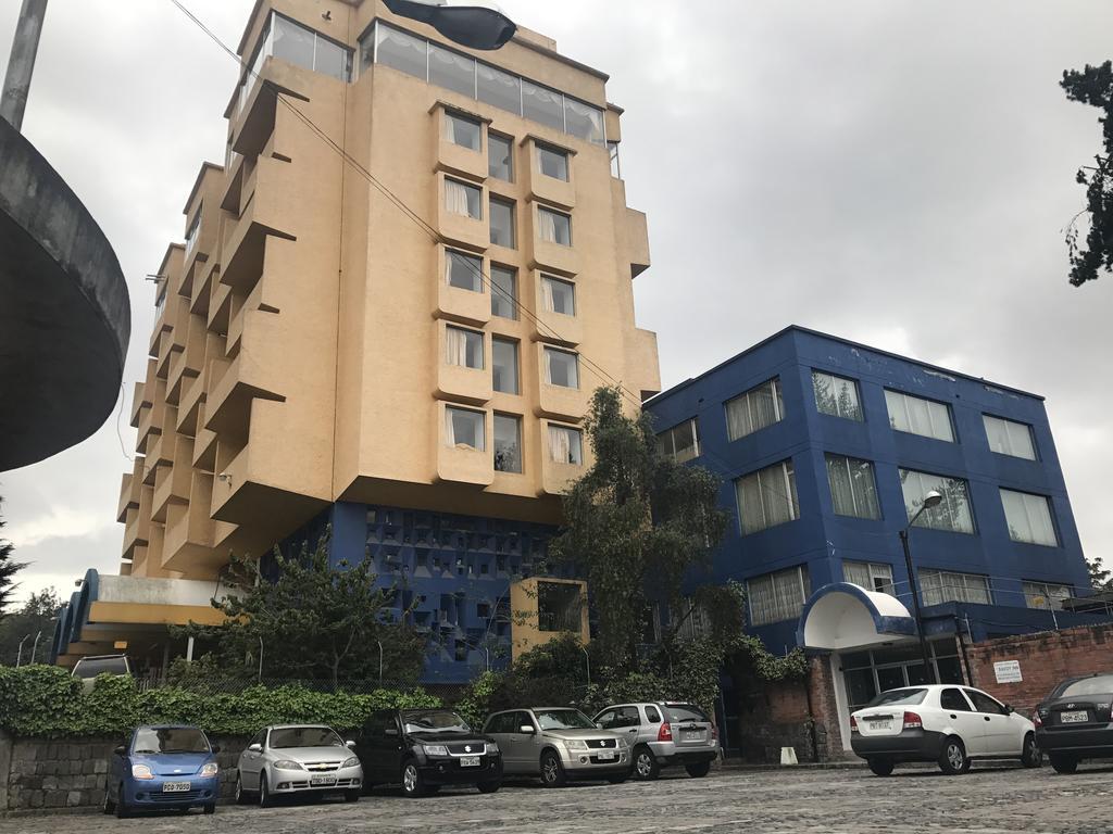 Hotel Savoy 3*
