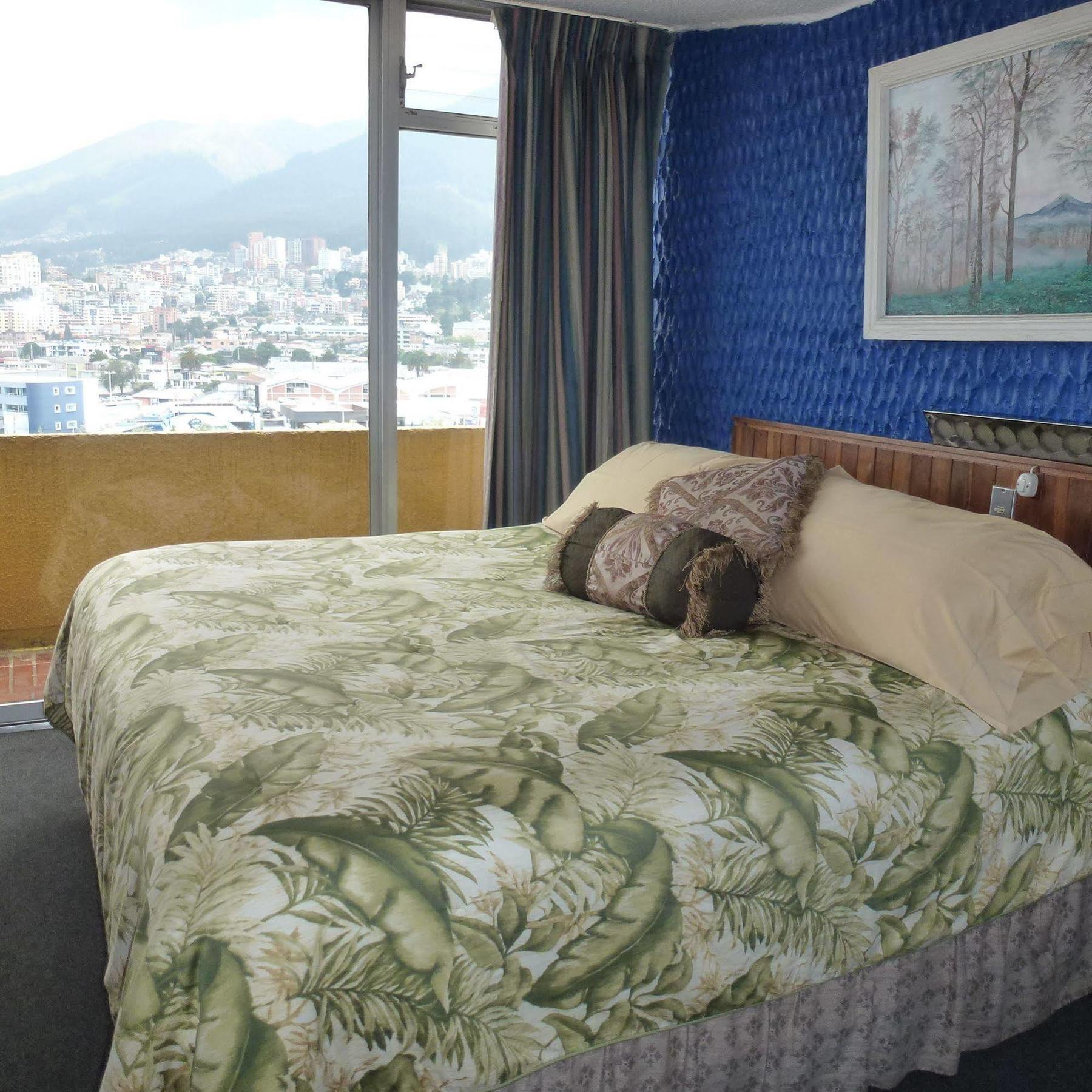 Hotel Savoy
